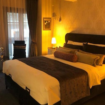 Luxury Pera House Hotel Istanbul Exterior photo